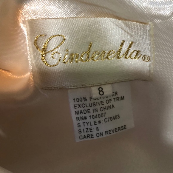 Dress - Picture 8 of 8